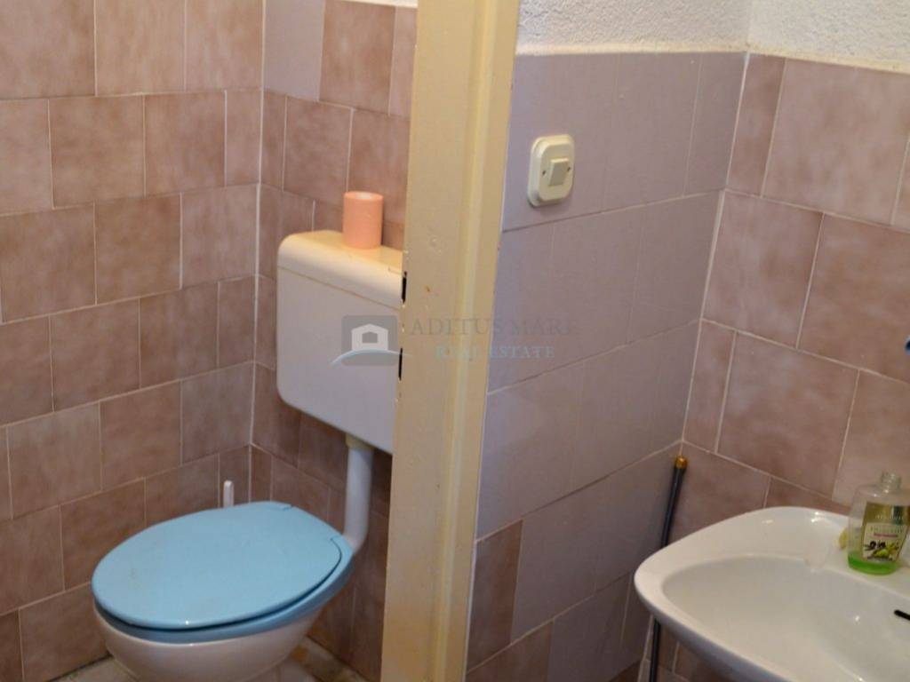 Sale and storage space, Sale, Vodice, Vodice