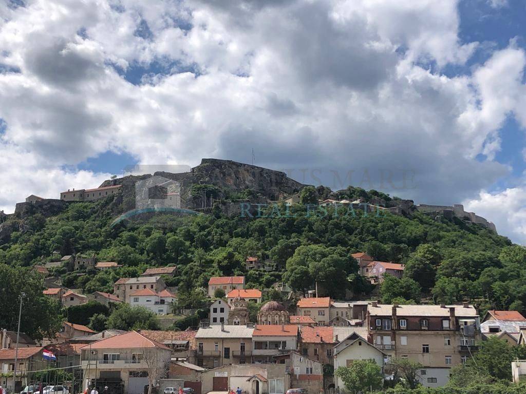 Family house, Sale, Knin, Knin