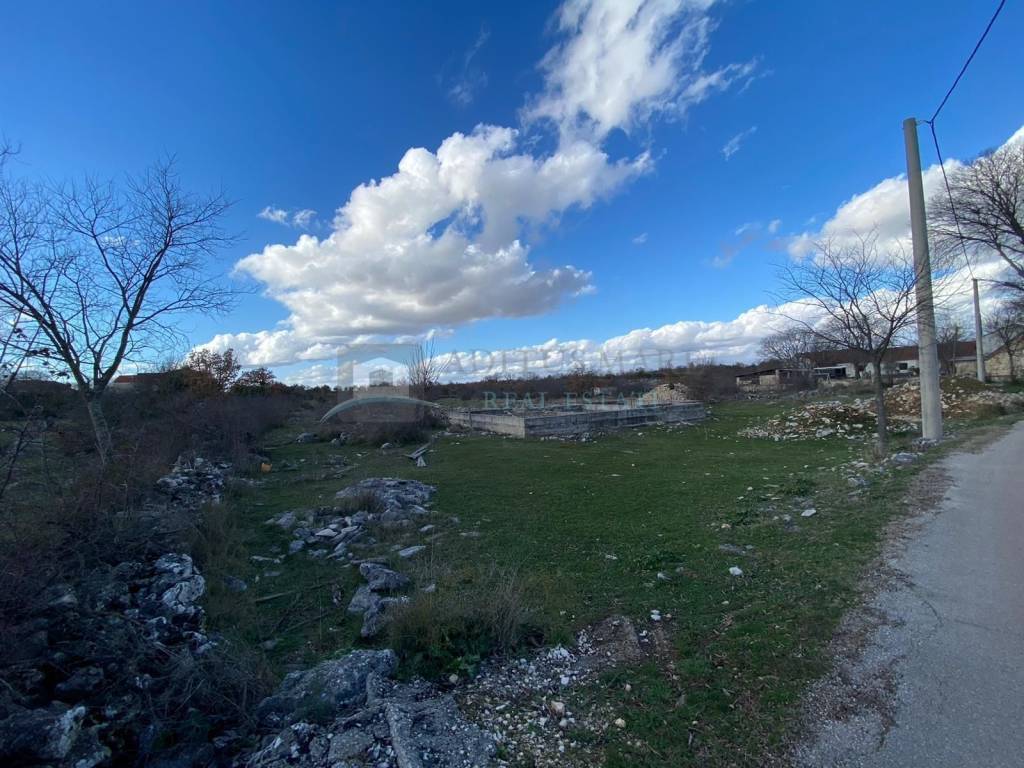 Plot for construction, Sale, Drniš, Pakovo Selo