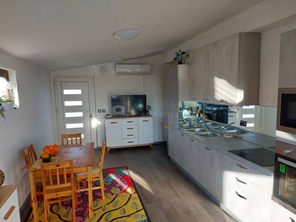 Residential-commercial property, Sale, Pakoštane, Pakoštane
