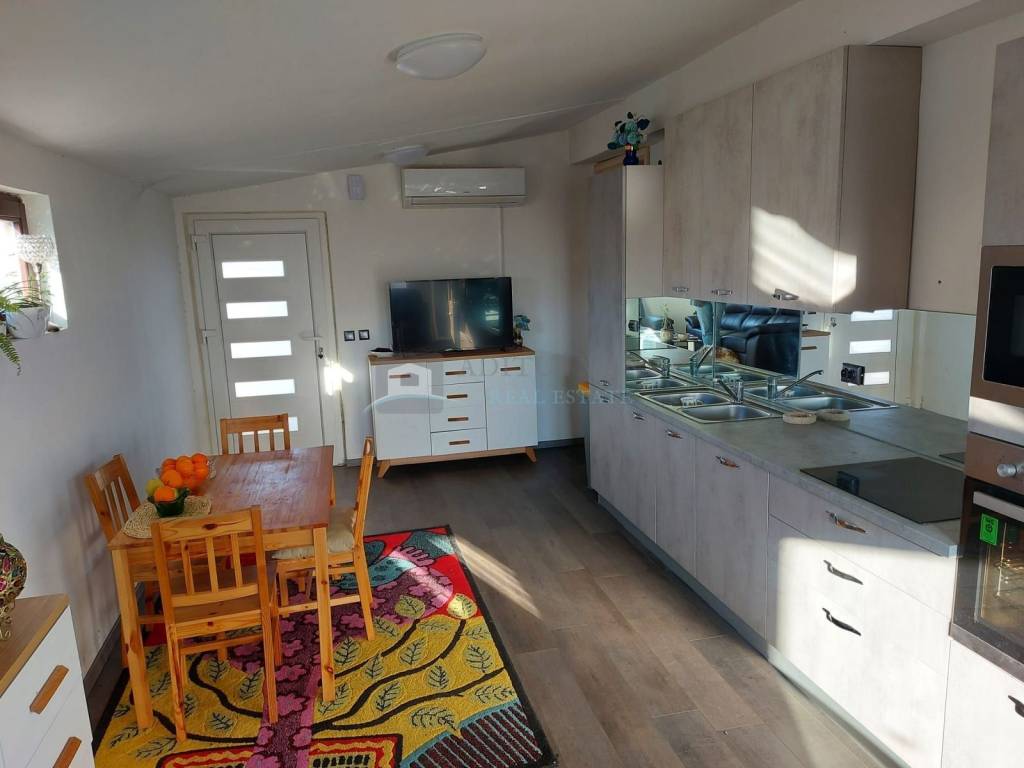 Residential-commercial property, Sale, Pakoštane, Pakoštane