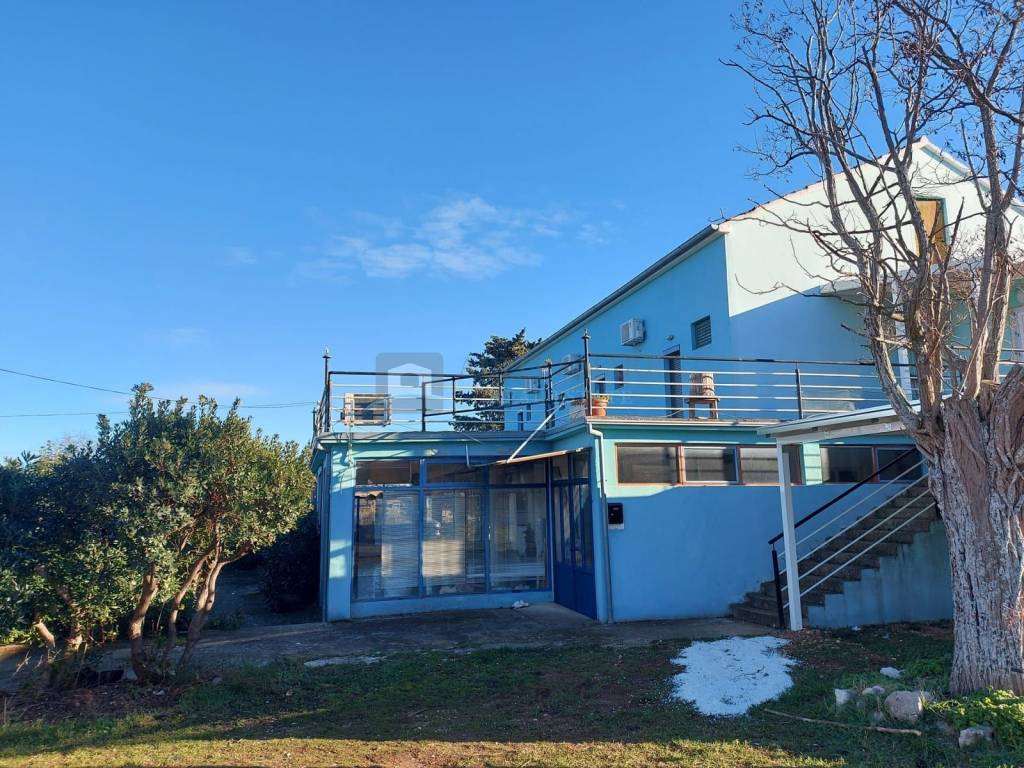 Residential-commercial property, Sale, Pakoštane, Pakoštane