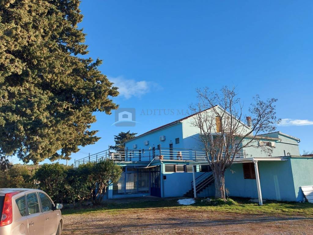 Residential-commercial property, Sale, Pakoštane, Pakoštane