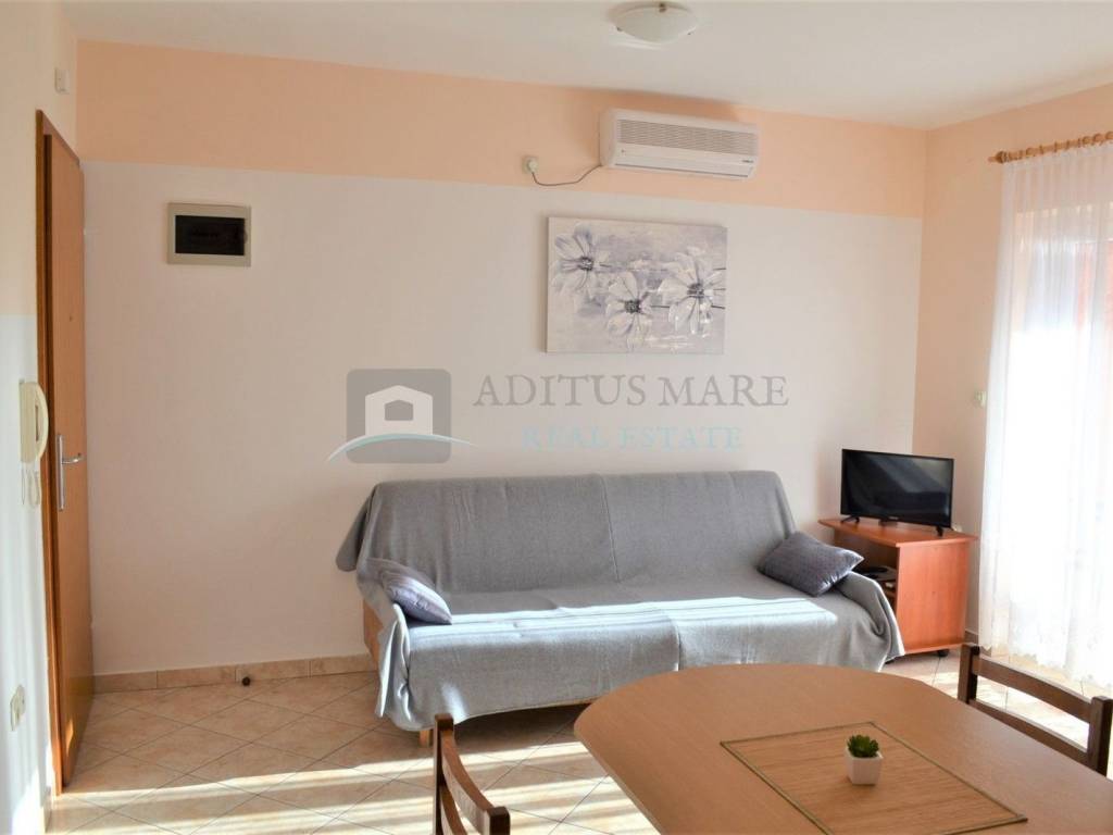 House with apartments, Sale, Vodice, Srima