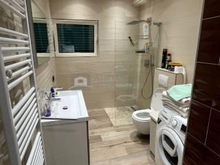 Flat in older building, Sale, Vodice, Vodice