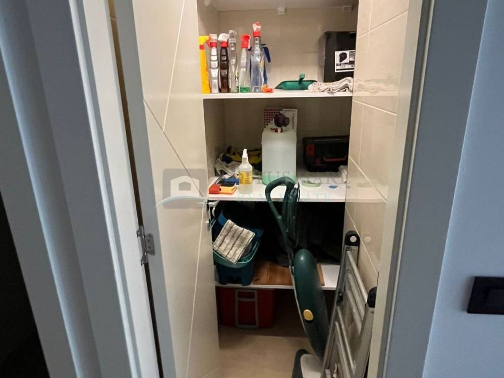 Flat in older building, Sale, Vodice, Vodice