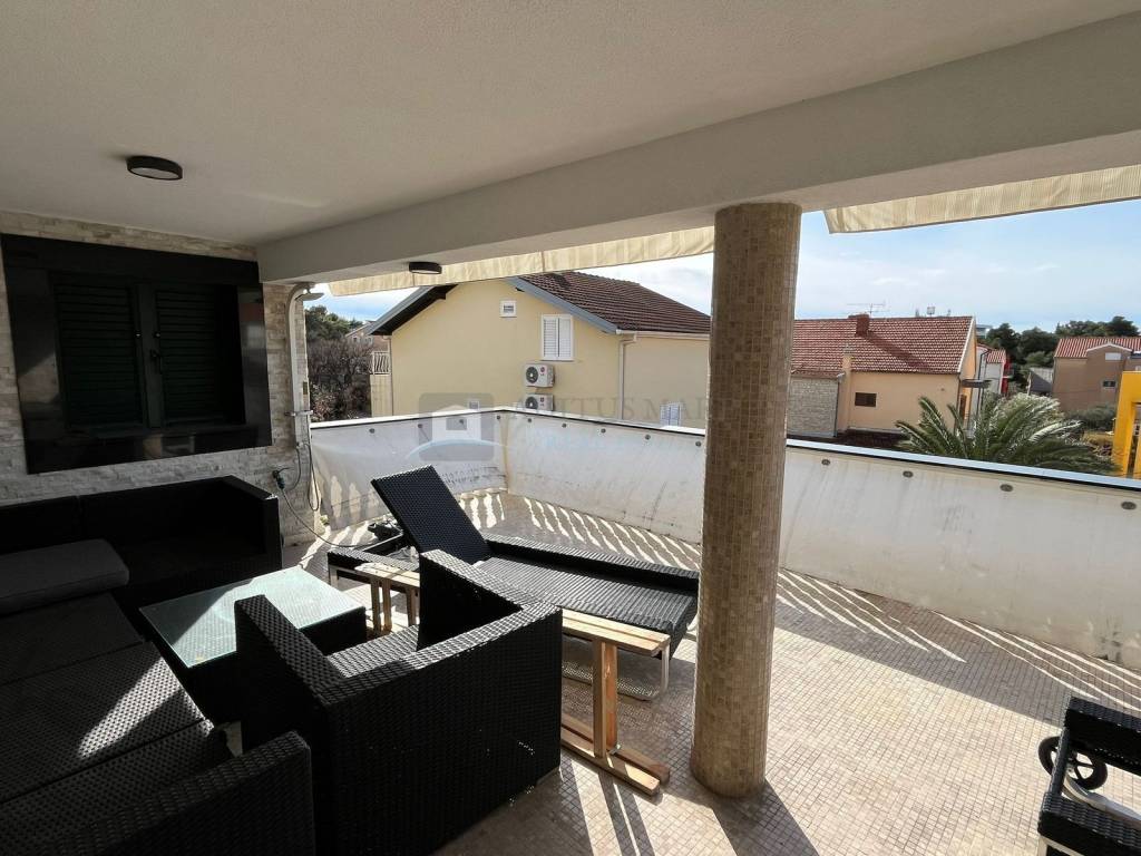 Flat in older building, Sale, Vodice, Vodice