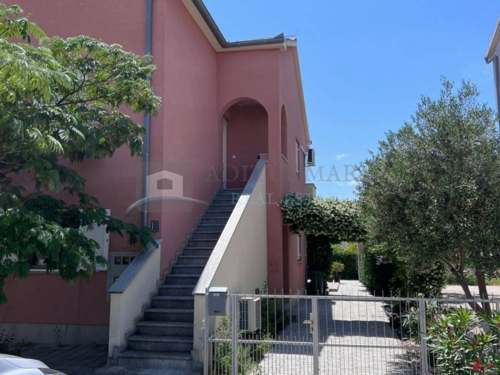 Flat in a house, Sale, Vodice, Vodice