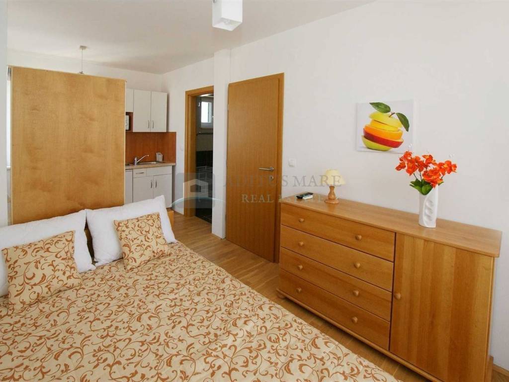 House with apartments, Sale, Vodice, Srima