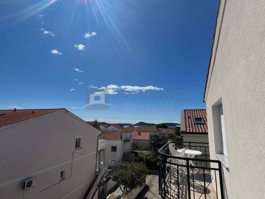House with apartments, Sale, Vodice, Vodice