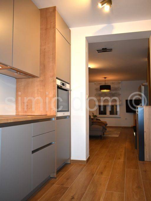 Apartment by the sea, Sale, Okrug, Okrug Gornji