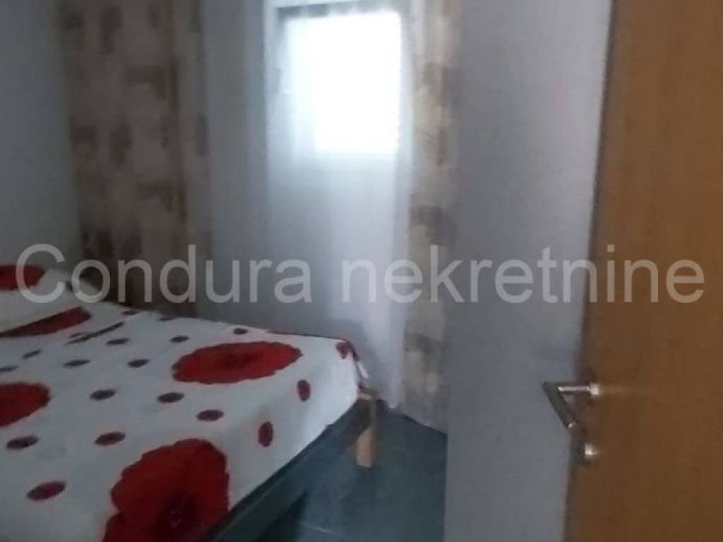 House with apartments, Sale, Vir, Vir