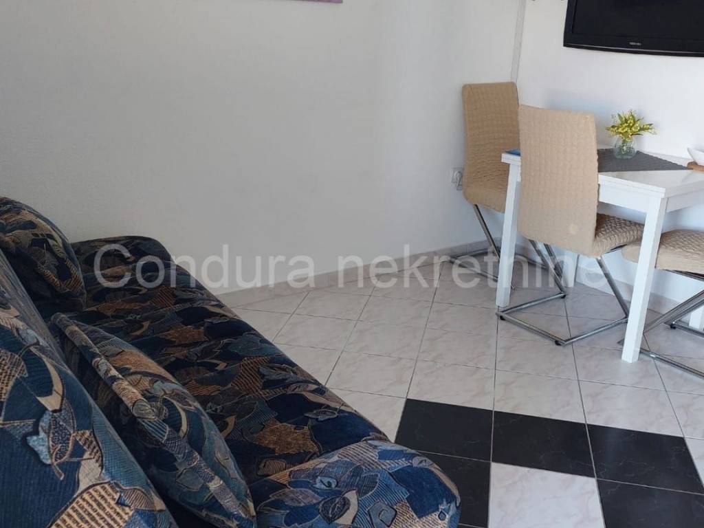 House with apartments, Sale, Vir, Vir