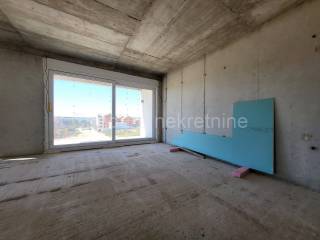 Apartman na moru, Prodaja, Povljana, Povljana