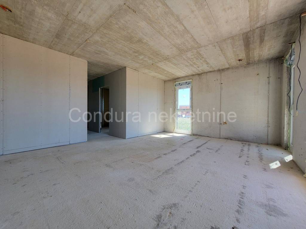 Apartman na moru, Prodaja, Povljana, Povljana