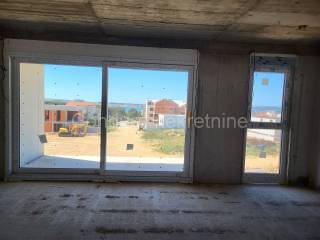 Apartman na moru, Prodaja, Povljana, Povljana
