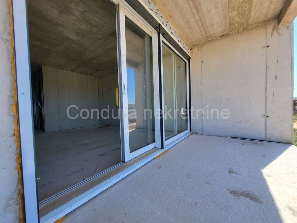 Apartman na moru, Prodaja, Povljana, Povljana