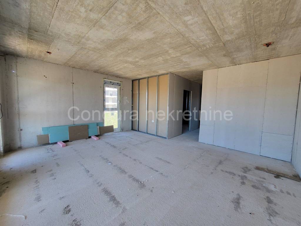 Apartman na moru, Prodaja, Povljana, Povljana