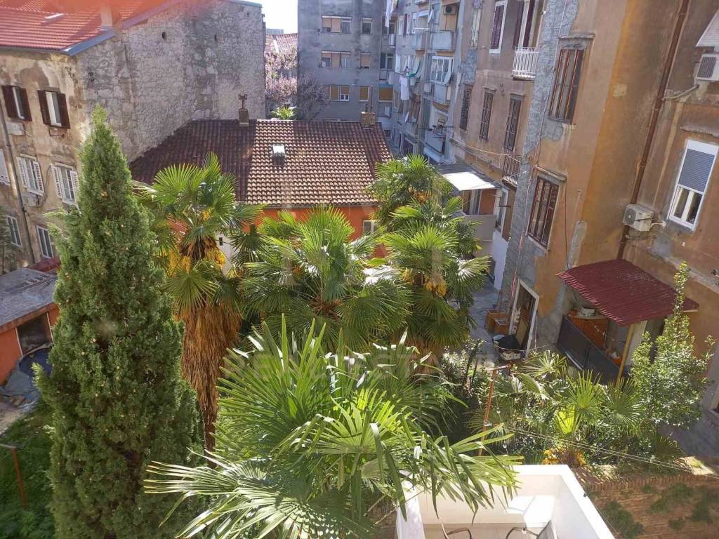 Flat in older building, Sale, Rijeka, Centar