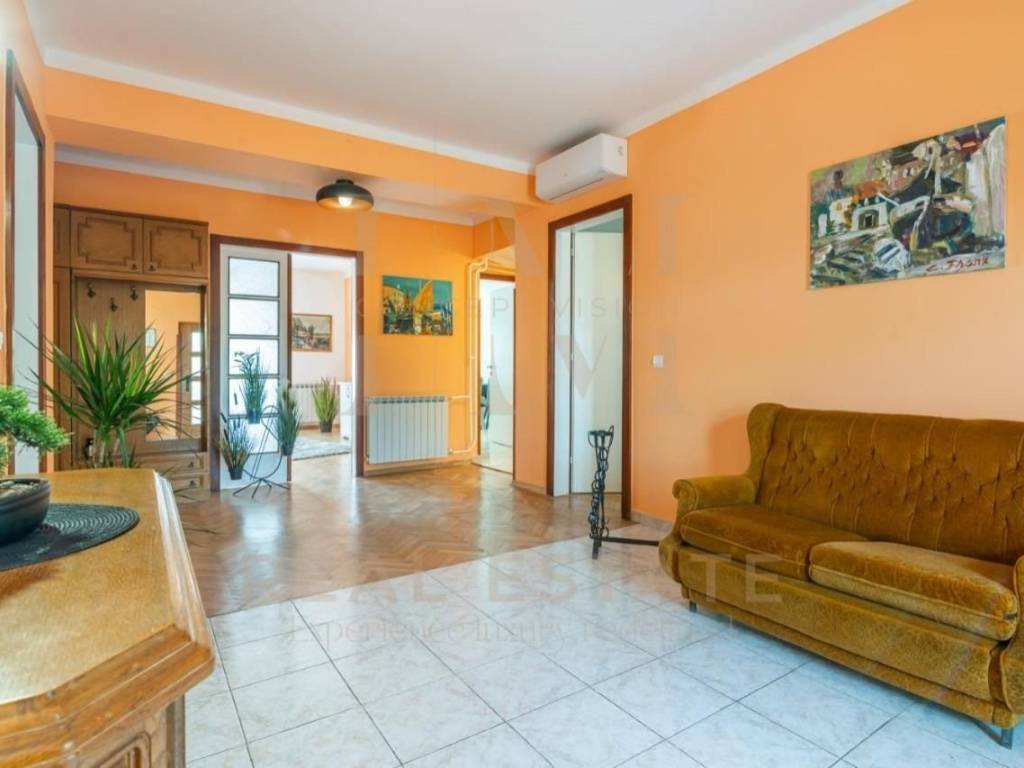 Flat in an urban villa, Sale, Opatija, Opatija