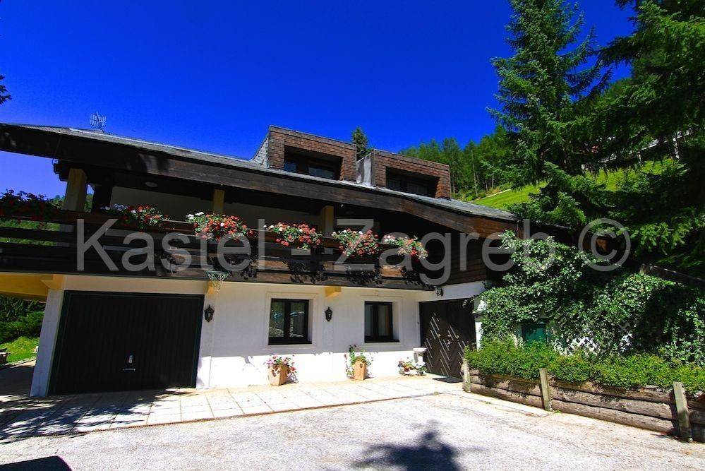 House with apartments, Sale, Zagreb - Okolica, Brezovica
