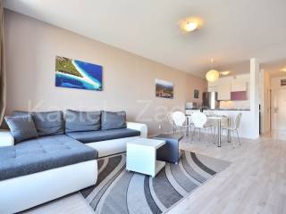 Hotel, Sale, Sutivan, Sutivan