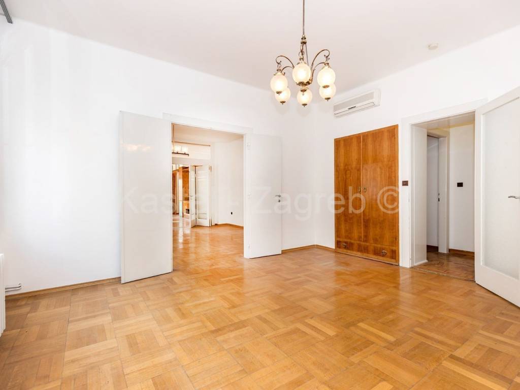 Flat in a building, Rent, Zagreb, Donji Grad