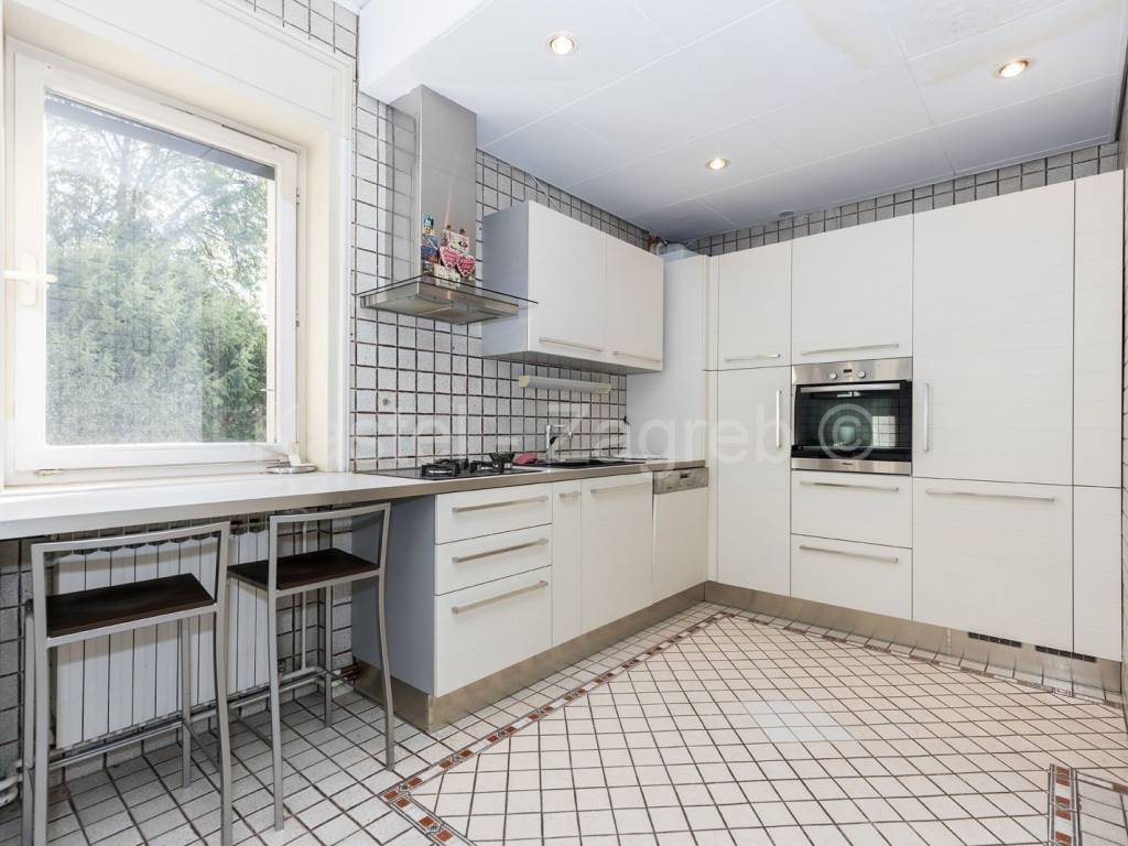 Flat in a building, Rent, Zagreb, Gornji Grad - Medveščak