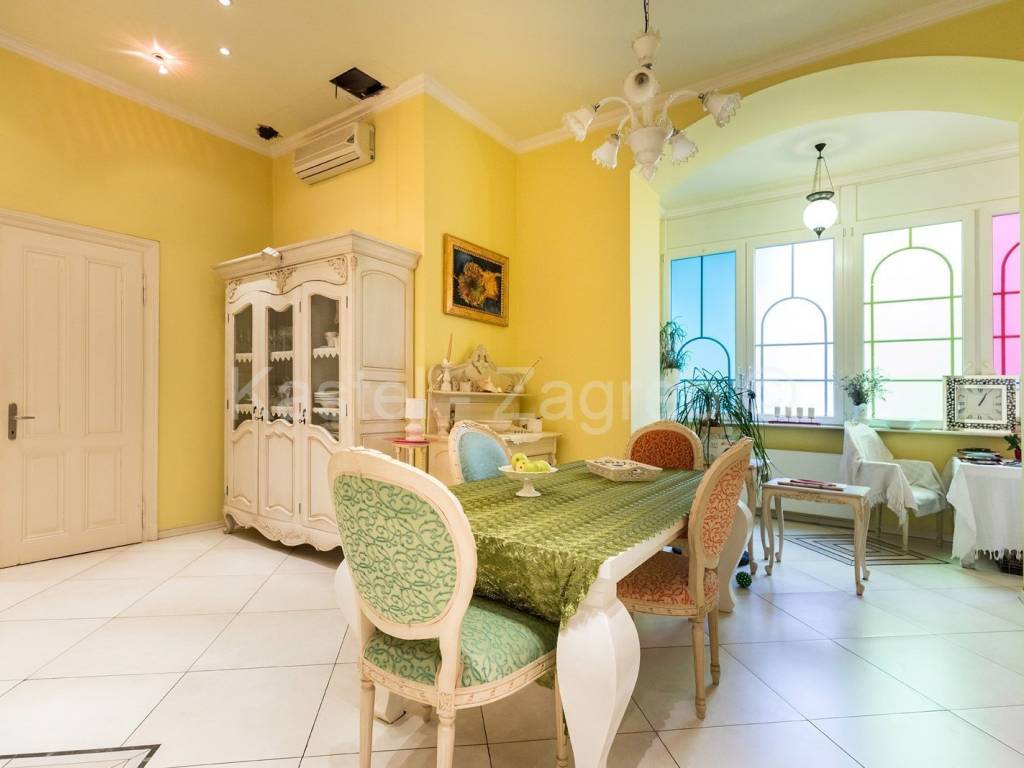 Flat in a building, Rent, Zagreb, Donji Grad