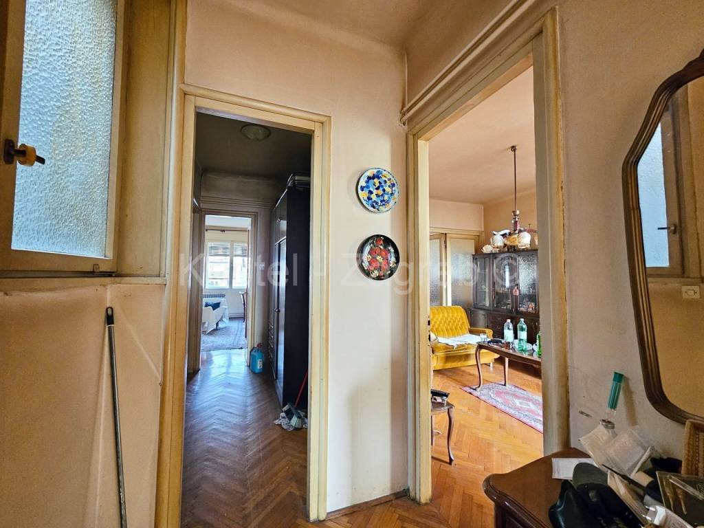 Flat in a building, Sale, Zagreb, Donji Grad