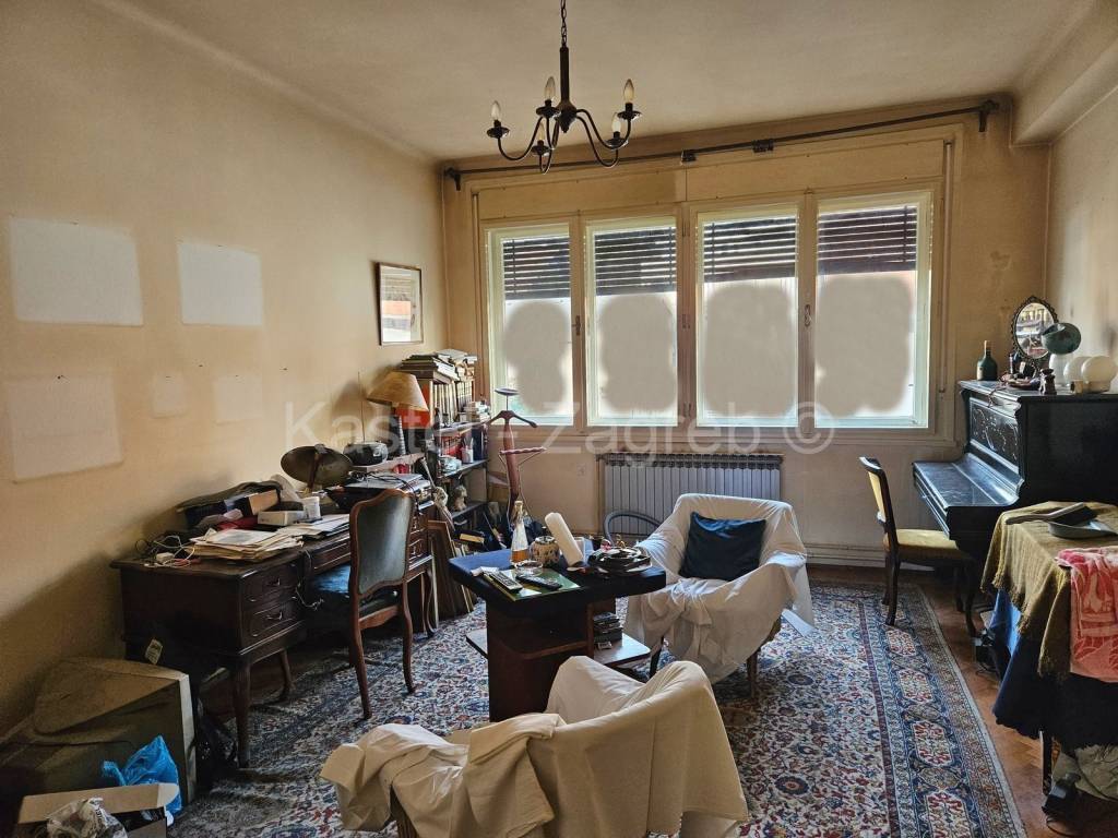 Flat in a building, Sale, Zagreb, Donji Grad