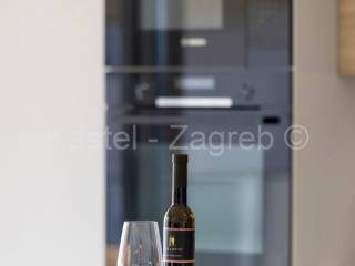 Flat in an urban villa, Rent, Podstrana, Podstrana