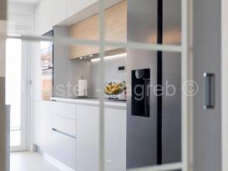 Flat in an urban villa, Rent, Podstrana, Podstrana