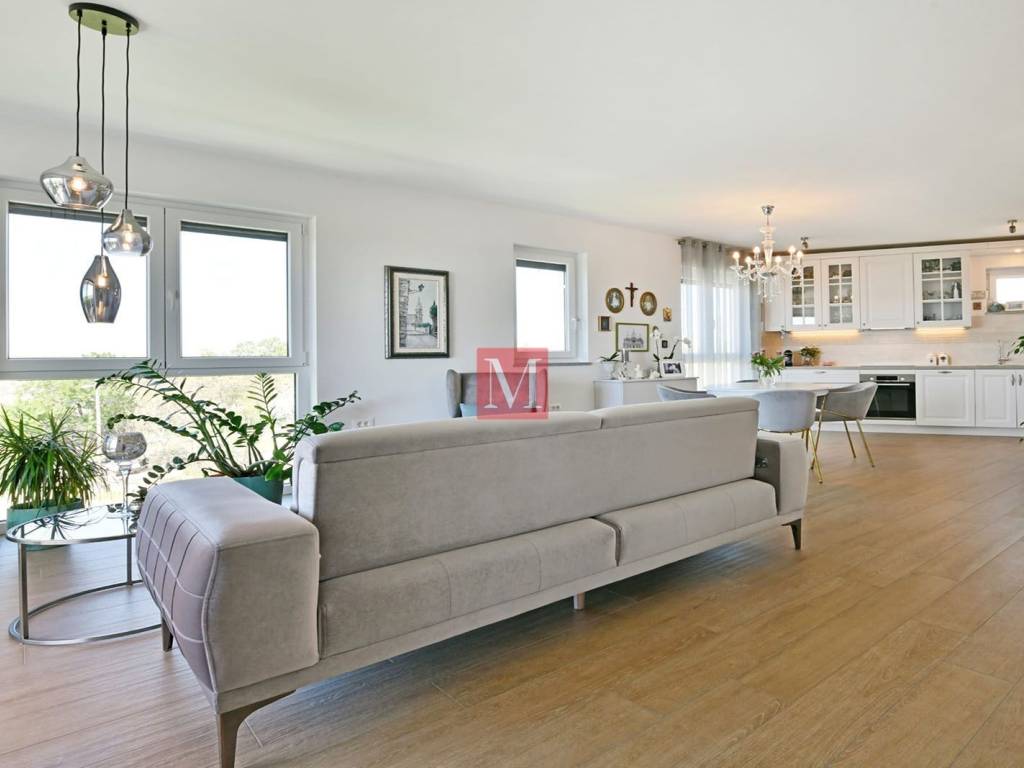 Apartment by the sea, Sale, Poreč, Žbandaj