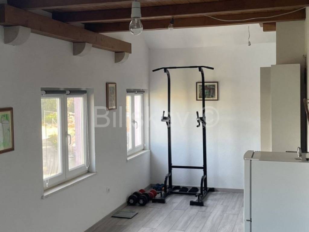Flat in a house, Sale, Lumbarda, Lumbarda