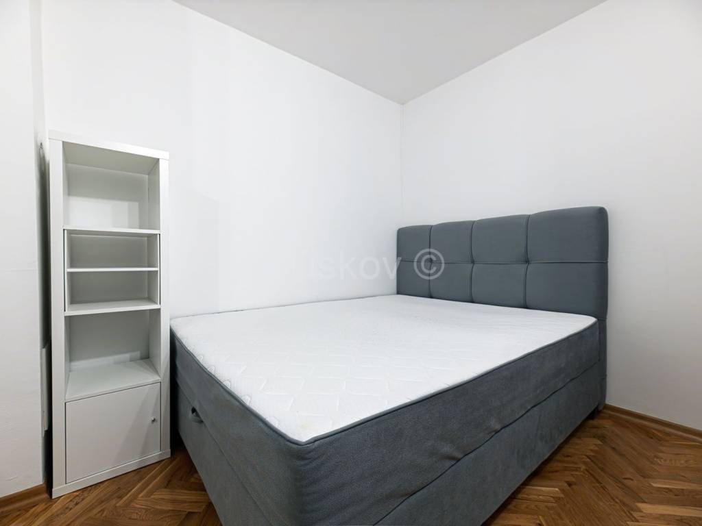 Flat in a building, Rent, Zagreb, Stenjevec