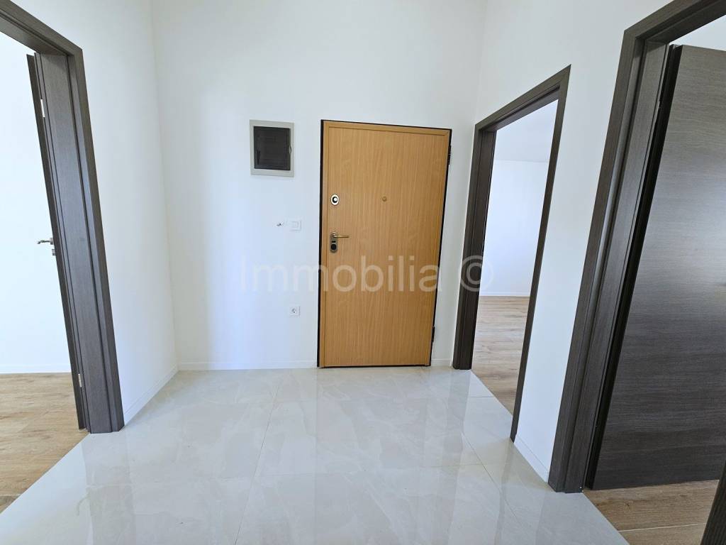 Flat in a new building, Sale, Pula, Pula