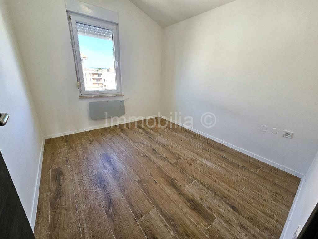 Flat in a new building, Sale, Pula, Pula