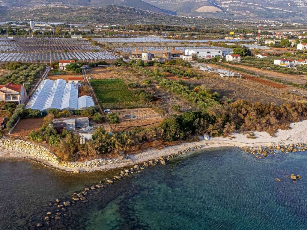 Plot for construction of mixed-use property, Sale, Kaštela, Kaštel Štafilić