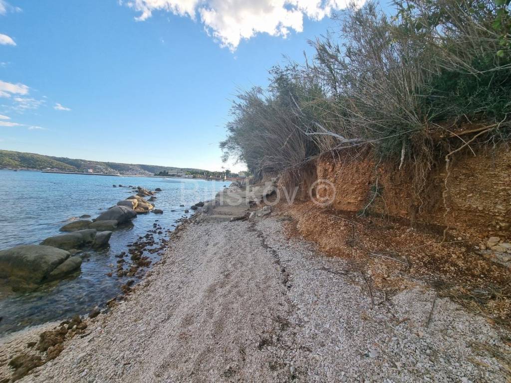 Plot for construction of mixed-use property, Sale, Kaštela, Kaštel Štafilić