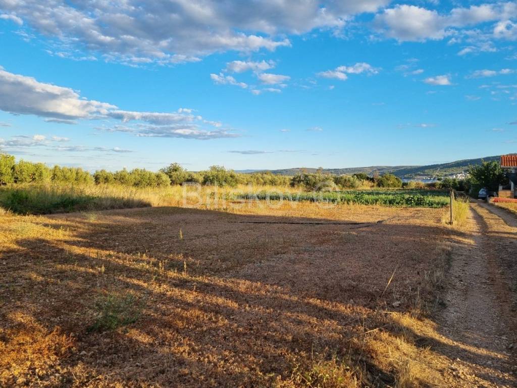 Plot for construction of mixed-use property, Sale, Kaštela, Kaštel Štafilić