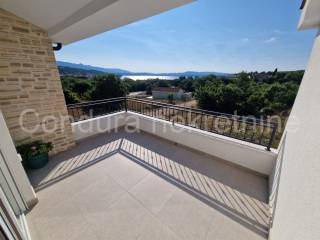 Apartment with a garden, Sale, Vir, Vir