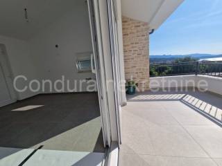 Apartment with a garden, Sale, Vir, Vir