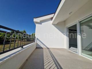 Apartment with a garden, Sale, Vir, Vir