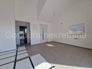 Apartment with a garden, Sale, Vir, Vir