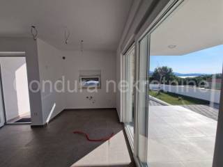 Apartment with a garden, Sale, Posedarje, Posedarje