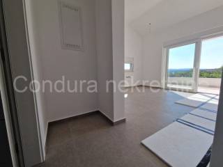 Apartment with a garden, Sale, Vir, Vir