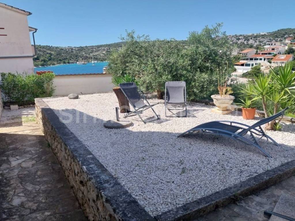 House with apartments, Sale, Marina, Sevid