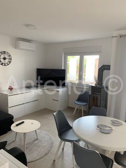 Apartman na moru, Prodaja, Nin, Nin