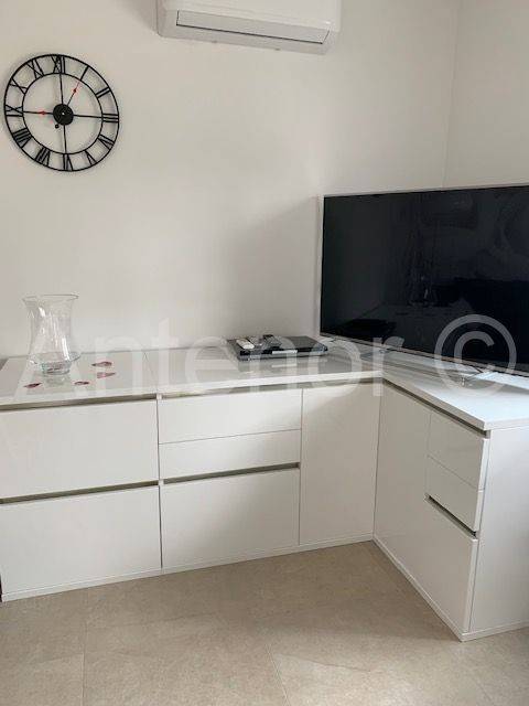 Apartman na moru, Prodaja, Nin, Nin